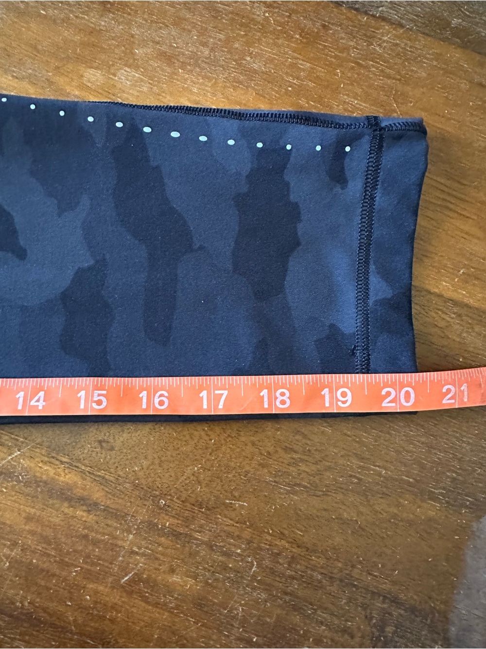 Lululemon Swift Speed HR Crop 21"L *Luxtreme Four Way Stretch Size 6 H3DC 77077 - Picture 8 of 13